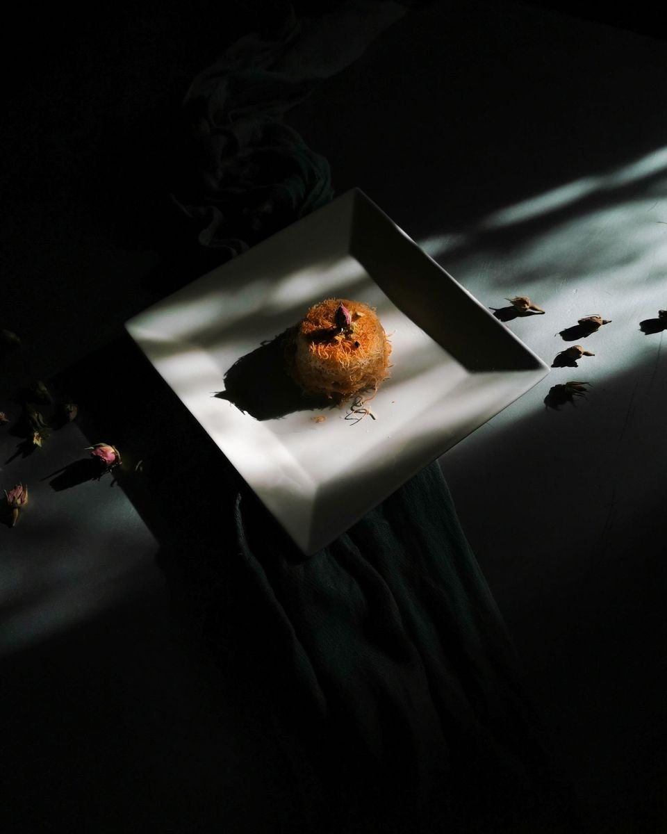 Umami Noir, campaign frame 1 of 4